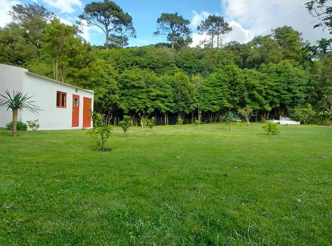 Quinta Dos Reis * Biscoitos (Terceira)